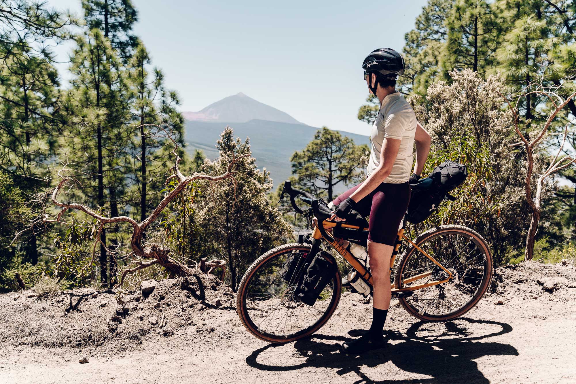 Lee más sobre el artículo Bikepacking Tenerife #1. Explorando su cara más salvaje.